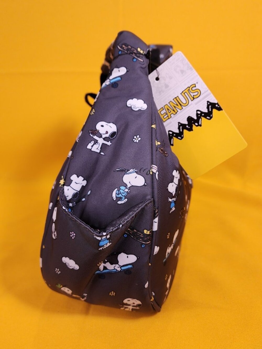 Peanuts Snoopy & Woodstock Icons AOP Nylon Shoulder Bag Purse Charm NEW - Picture 7 of 12